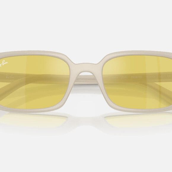 NEW Ray-Ban Zuri Bio-Based Sunglasses in Polished Cloudy Warm White/Yellow Lens main image 4
